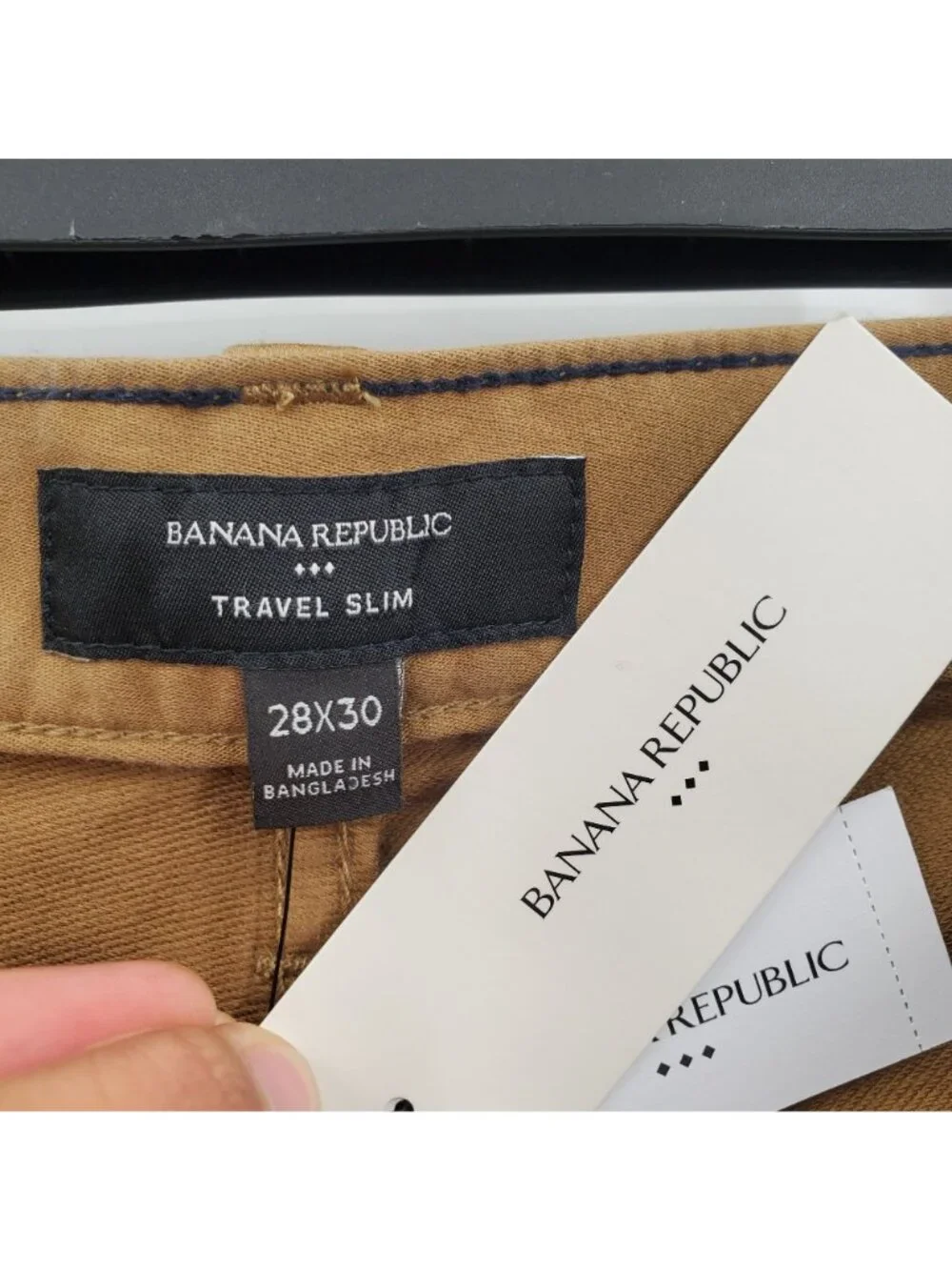 Banana Republic Travel Slim Jeans Men Size 28 x 30 NWT Soft Cotton Comfortable